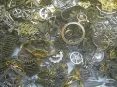 増量中！金属製装飾パーツ50g セット