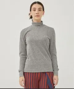 TOGA ARCHIVES ラメ入りタートルネックセーター