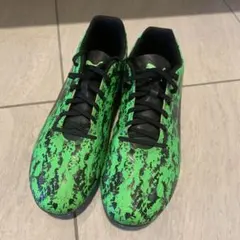 Puma スプラッター柄 フットサルシューズ