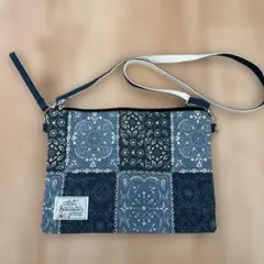 Anti Ballistic バンダナ柄 ショルダーバッグのサムネイル