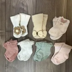 ベビー靴下 7足セット カラフルデザイン
