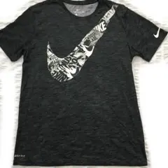 NIKE ナイキ Tシャツ　ビッグスウォッシュ