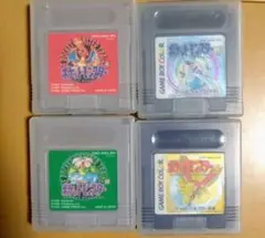 ジャンク品　ポケットモンスター 赤 緑 金 銀 ゲームボーイソフト4個セット