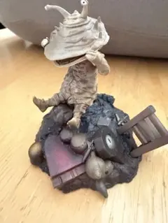 カネゴン フィギュアのサムネイル