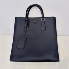 PRADAプラダ サフィアーノノースサウスレザートートバッグネイビー 三角ロゴのサムネイル