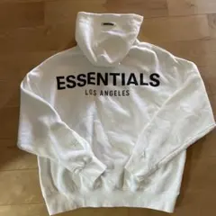 エッセンシャルズ　パーカー