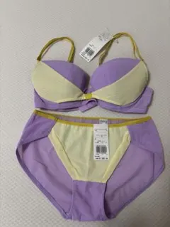 une nana cool ブラジャーショーツセット パープル 新品未使用のサムネイル