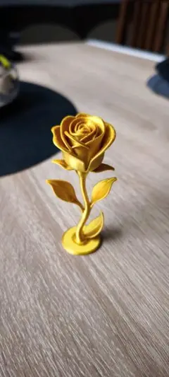金のバラ　オブジェ