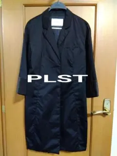 PLST ブラック チェスターコート