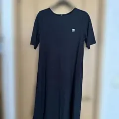 UNIQLOブラック 半袖ワンピース Mサイズ