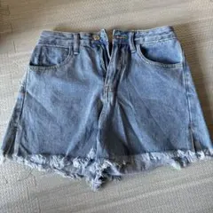 ライトブルー フリンジデニムショートパンツ