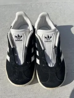 adidas スエードスニーカー ブラック/ホワイト　ガゼル