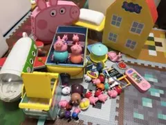 Peppa Pig フィギュア 乗り物 ハウス 大量セットのサムネイル