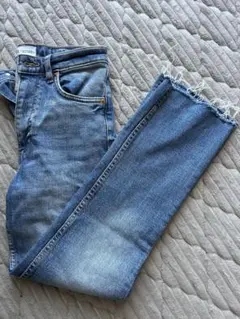 ZARA デニムジーンズ　ブルー レディースxsのサムネイル
