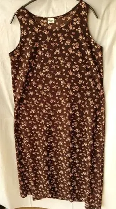 小花模様 ノースリーブロングワンピース