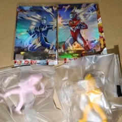 ウルトラ怪獣消しゴム ウルトラマン英雄集結 ガイア v1 アグル v1