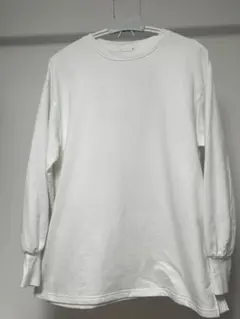 ホワイト　無地　長袖　ロンT