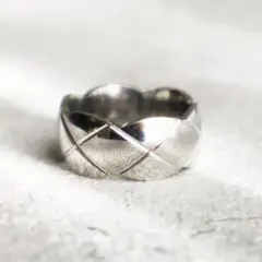 Qroza キルティング 8mm シルバーステンレス 指輪 レディース ポーチ