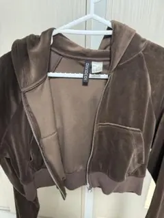 Item thumbnail for item 80fafdd5-ae1a-4120-83ee-a35bf089f292