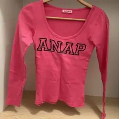 ANAP ピンク ロゴ入り 長袖Tシャツ