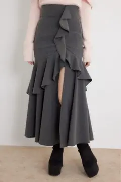フリルスリットハイウエストスコートショートパンツ❣️値下げ中❣️のサムネイル