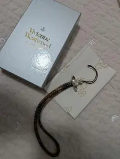 Vivienne Westwood オーブ ストラップ