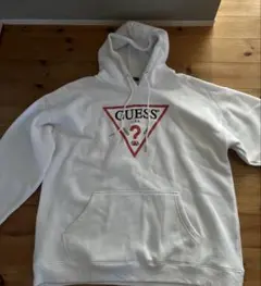 GUESS パーカー