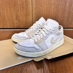 Nike Air Jordan 1 ローカットスニーカー　27.5cm