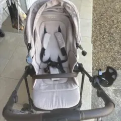 Item thumbnail for item 51886af9-2ab8-45ff-87d8-6387410259fe