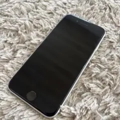 Apple iPhone se 第２世代　ホワイト 4.7インチ 本体　64GB