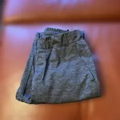 UNIQLO ウルトラストレッチドライEXジョガーパンツグレー 長ズボン 130