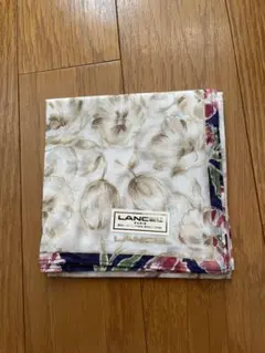 LANCELハンカチ　花柄のサムネイル