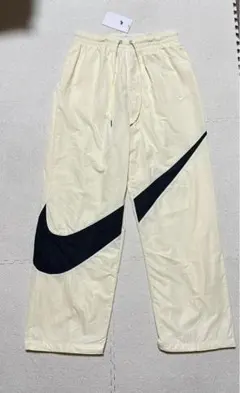 新品NIKEウーブンパンツ　ナイロンパンツ　ジョガーパンツFB7881メンズM