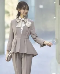 ルイルエブティック ノーカラーウエストタックペプラムパンツスーツ 入園入学七五三