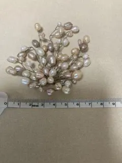 マルチカラー淡水パールブローチ