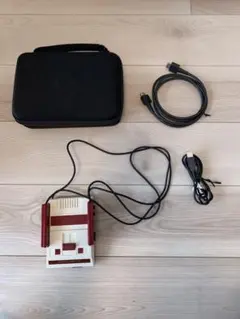ニンテンドークラシックミニ ファミリーコンピュータ 本体 ハードケース付き