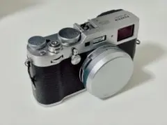 X100F シルバー　富士フイルムのサムネイル