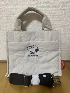しまむらスヌーピーキルティング刺繍バッグのサムネイル