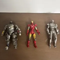 アイアンマンフィギュア 3体セット手首パーツなし