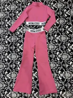 ダンス服　MOONLICIOUS セットアップ