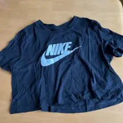 Nike ブラック クロップド Tシャツ