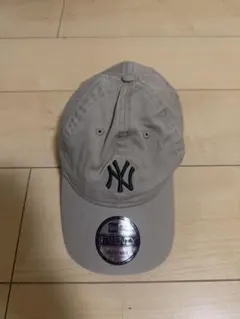 NEW ERA 9TWENTY ベージュキャップ