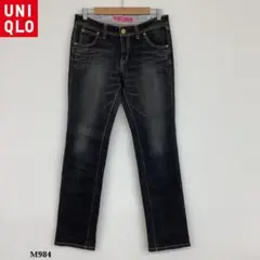 UNIQLO『ユニクロ』ストレート ジーンズ　ブラック 黒