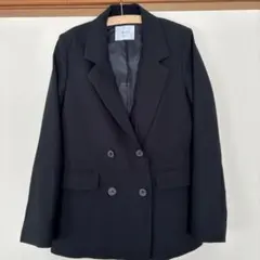 黒 テーラードジャケット ダブルボタン