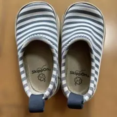 Item thumbnail for item 06891a67-d3b4-47af-b2b9-64900edca75c