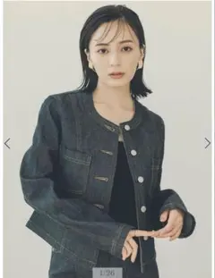 Item thumbnail for item 03a8f240-5b0f-425e-acd8-0b0c387f4d43