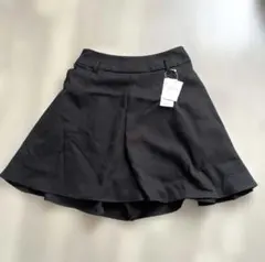 【新品・未使用・タグ付】INGNI 黒 フレアキュロット ベルト付き Mサイズ