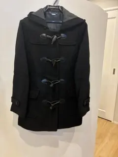 黒のウールダッフルコート