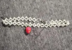 ストロベリーペンダント付きネックレス