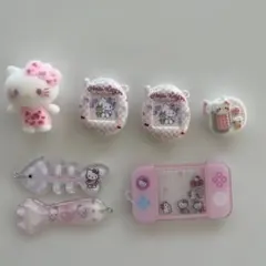 ハローキティ アクリルチャーム　ミニフィギア